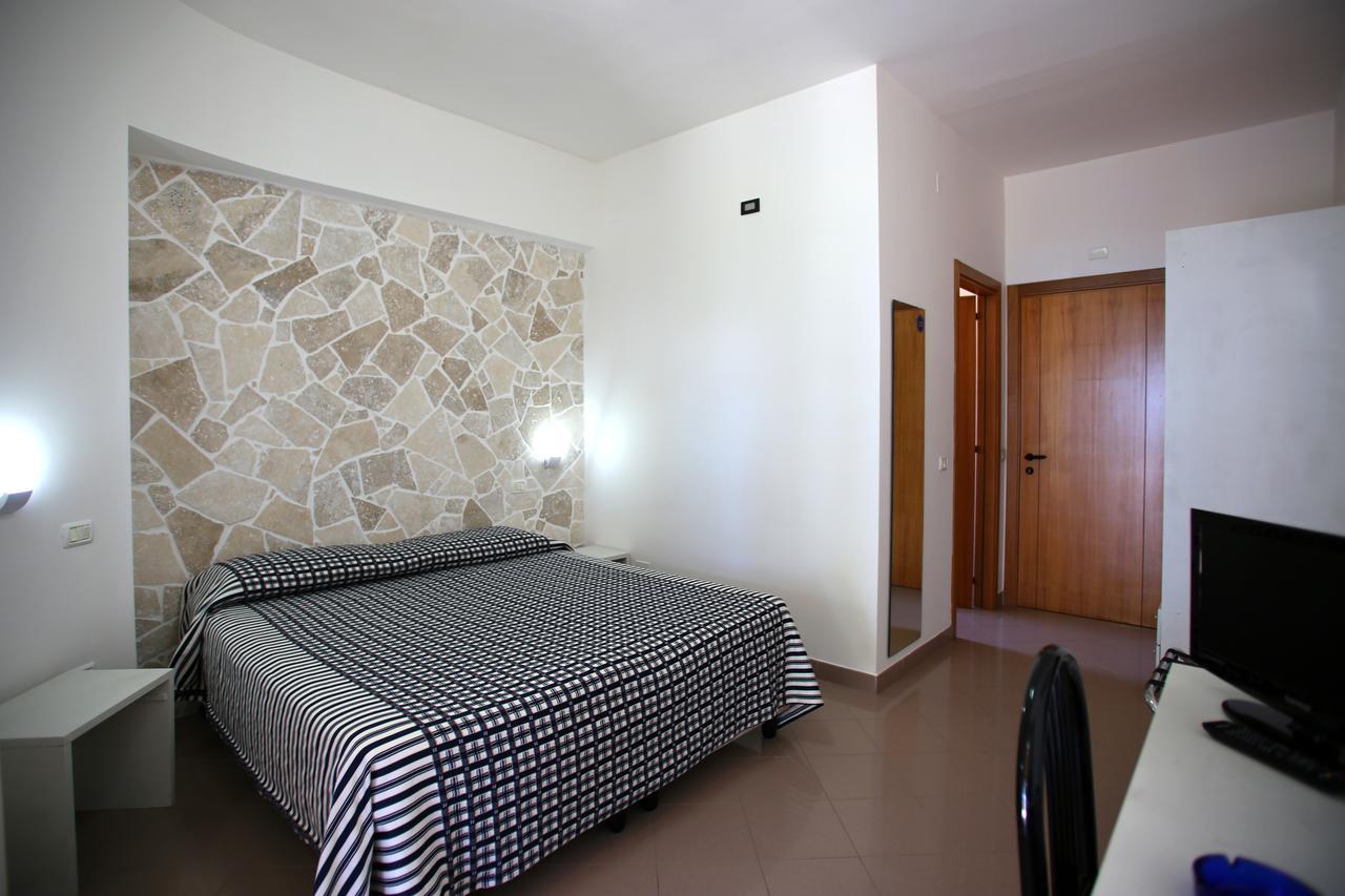 Hotel Parco Carabella Vieste Ngoại thất bức ảnh